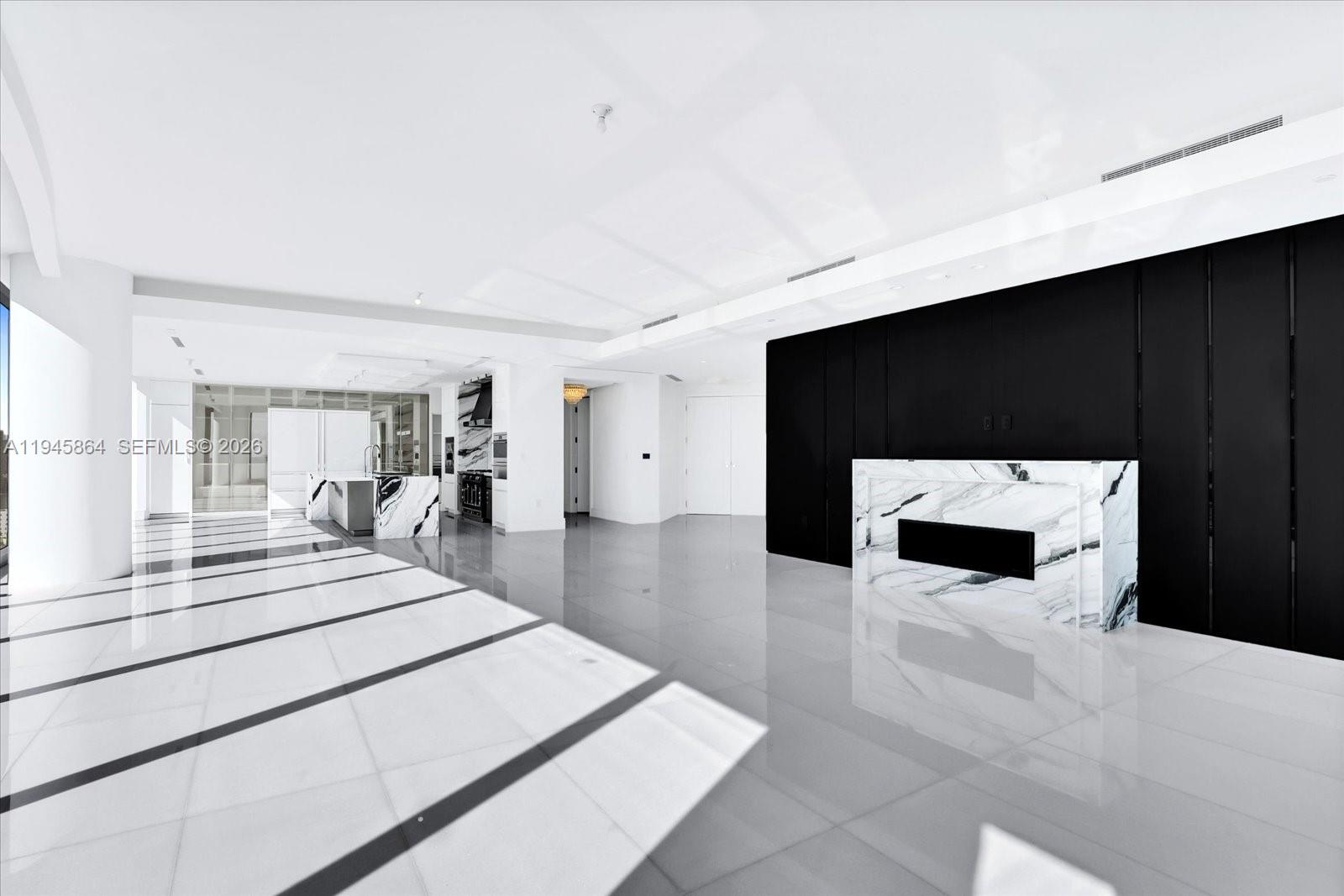 17975 Collins Ave #N1801, Sunny Isles Beach FL 33160