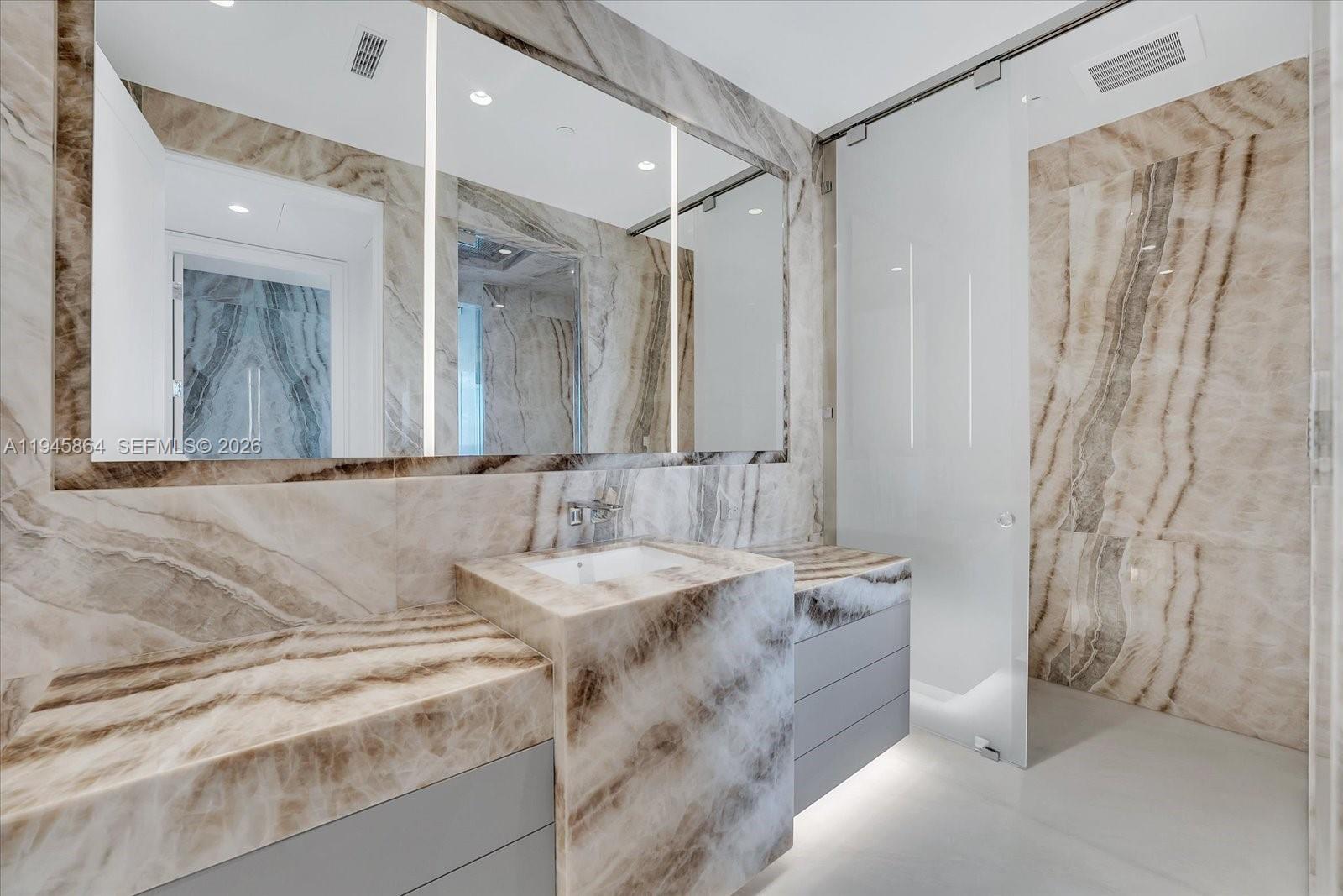 17975 Collins Ave #N1801, Sunny Isles Beach FL 33160