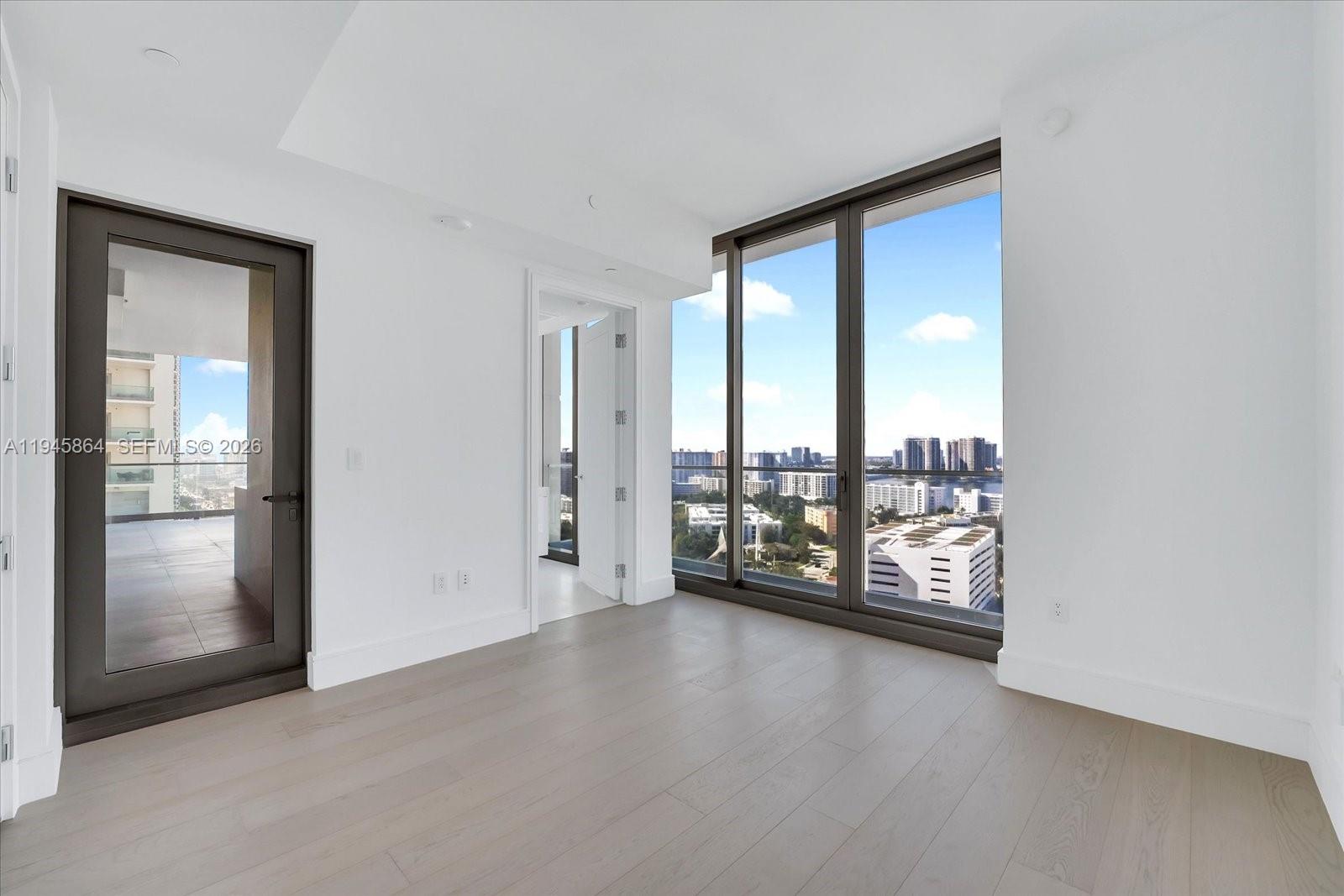 17975 Collins Ave #N1801, Sunny Isles Beach FL 33160