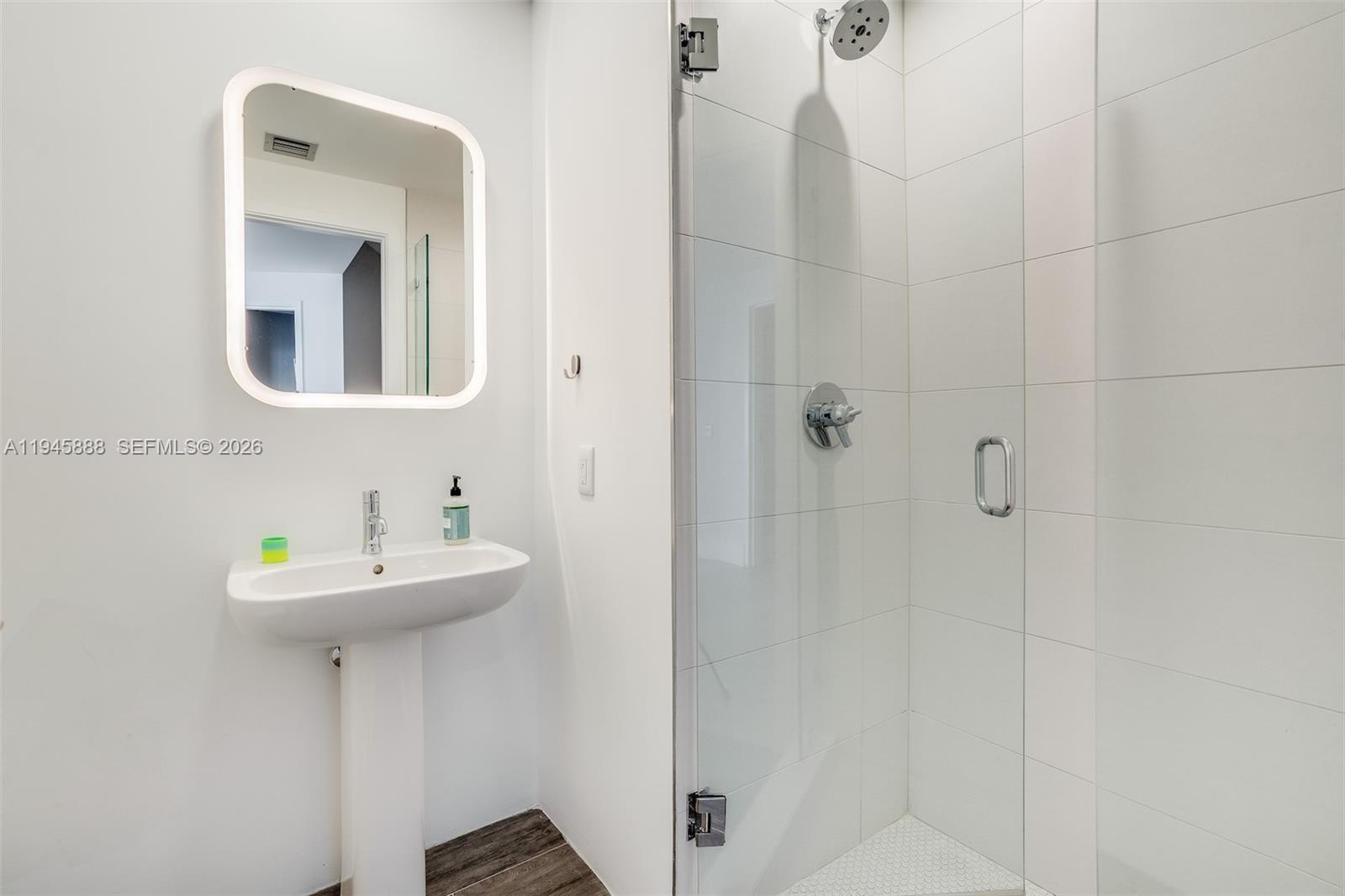 2900 NE 7th Ave #3702, Miami FL 33137
