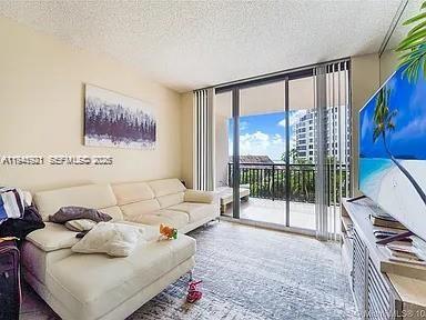 540 Brickell Key Dr #603, Miami FL 33131