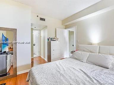 540 Brickell Key Dr #603, Miami FL 33131