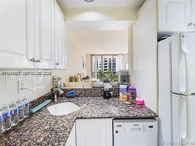 540 Brickell Key Dr #603, Miami FL 33131