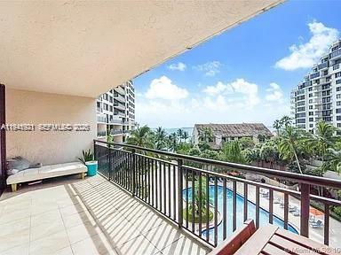 540 Brickell Key Dr #603, Miami FL 33131