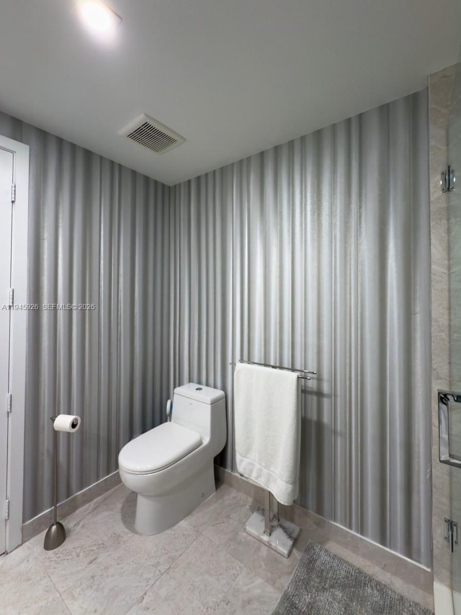 488 NE 18th St #1715, Miami FL 33132