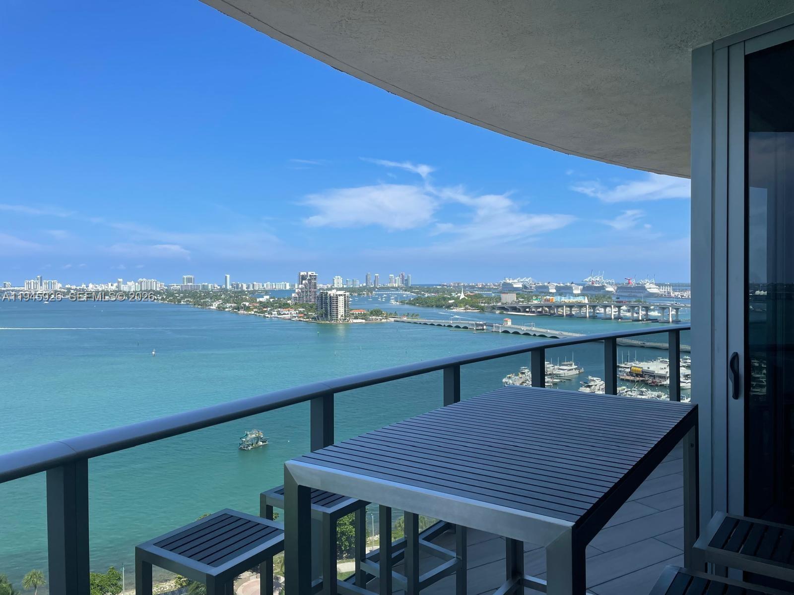 488 NE 18th St #1715, Miami FL 33132