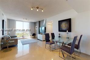185 SE 14th Ter #1605, Miami FL 33131