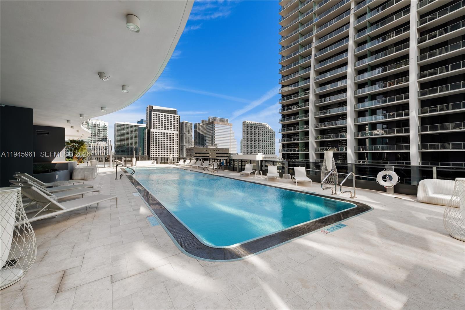 1000 Brickell Plaza #4809, Miami FL 33131
