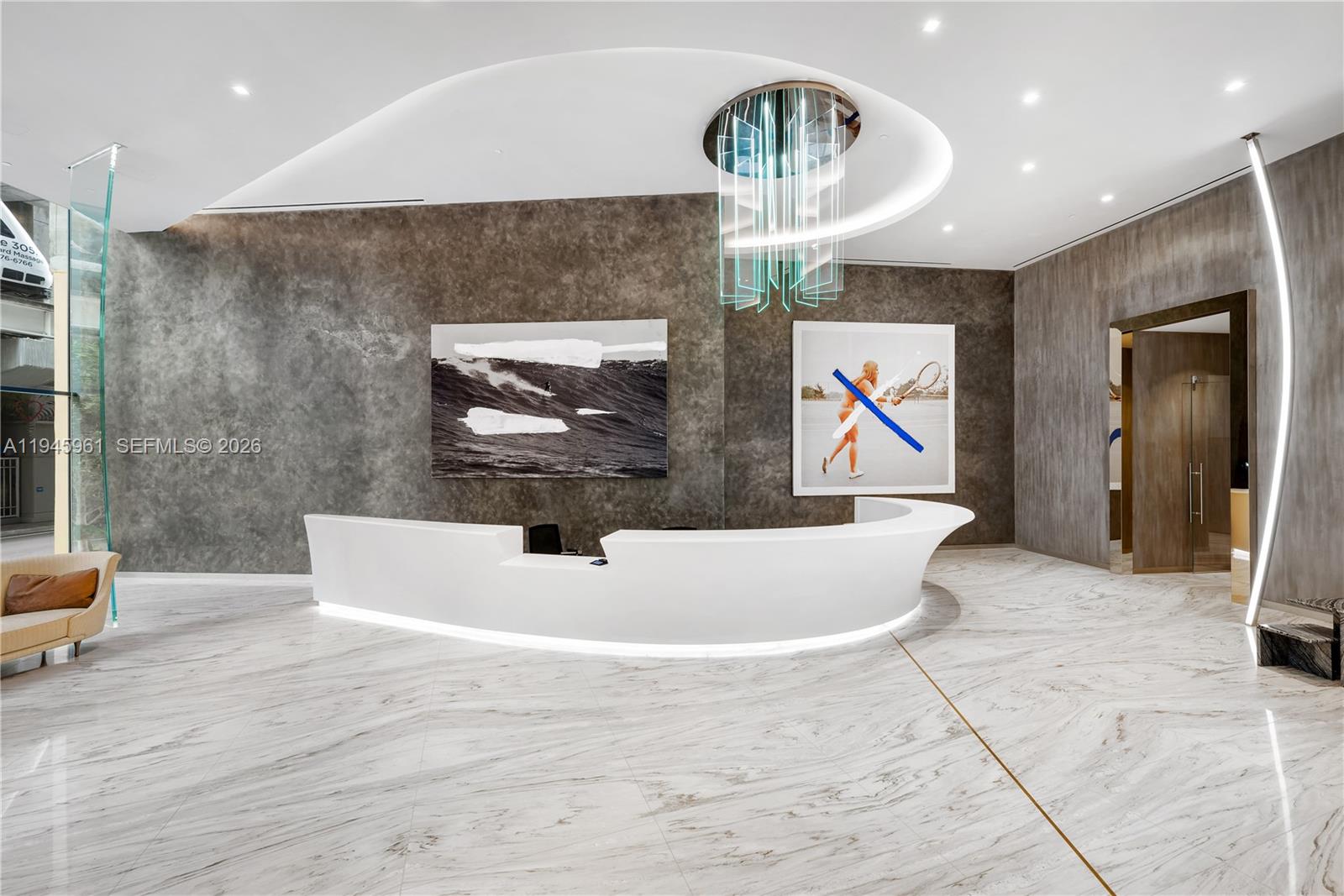 1000 Brickell Plaza #4809, Miami FL 33131