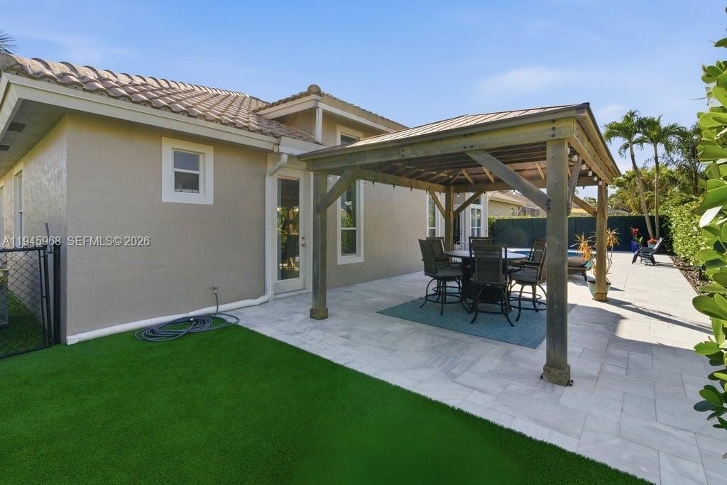 21653 Marigot Dr, Boca Raton FL 33428