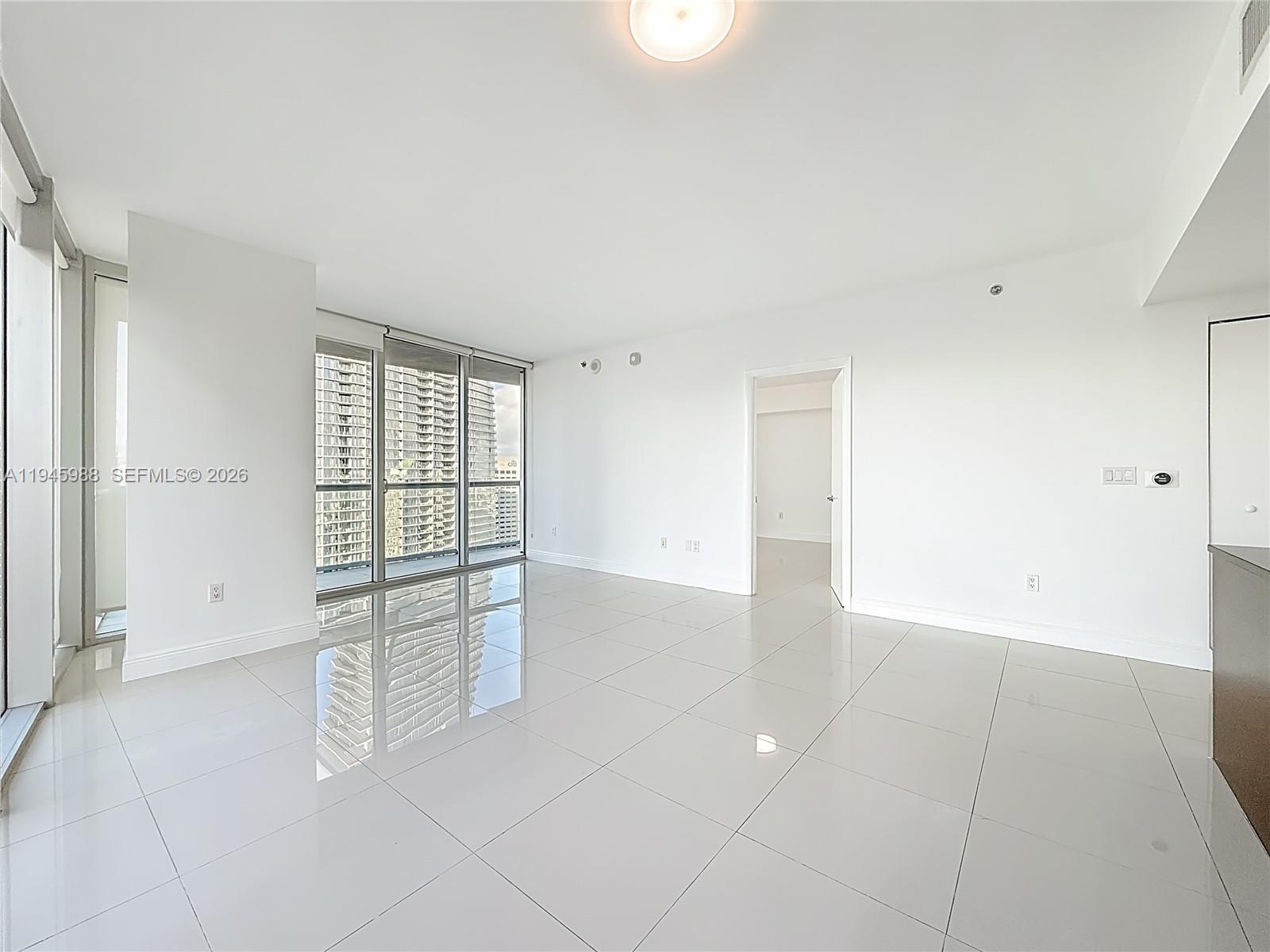 475 Brickell Ave #4215, Miami FL 33131