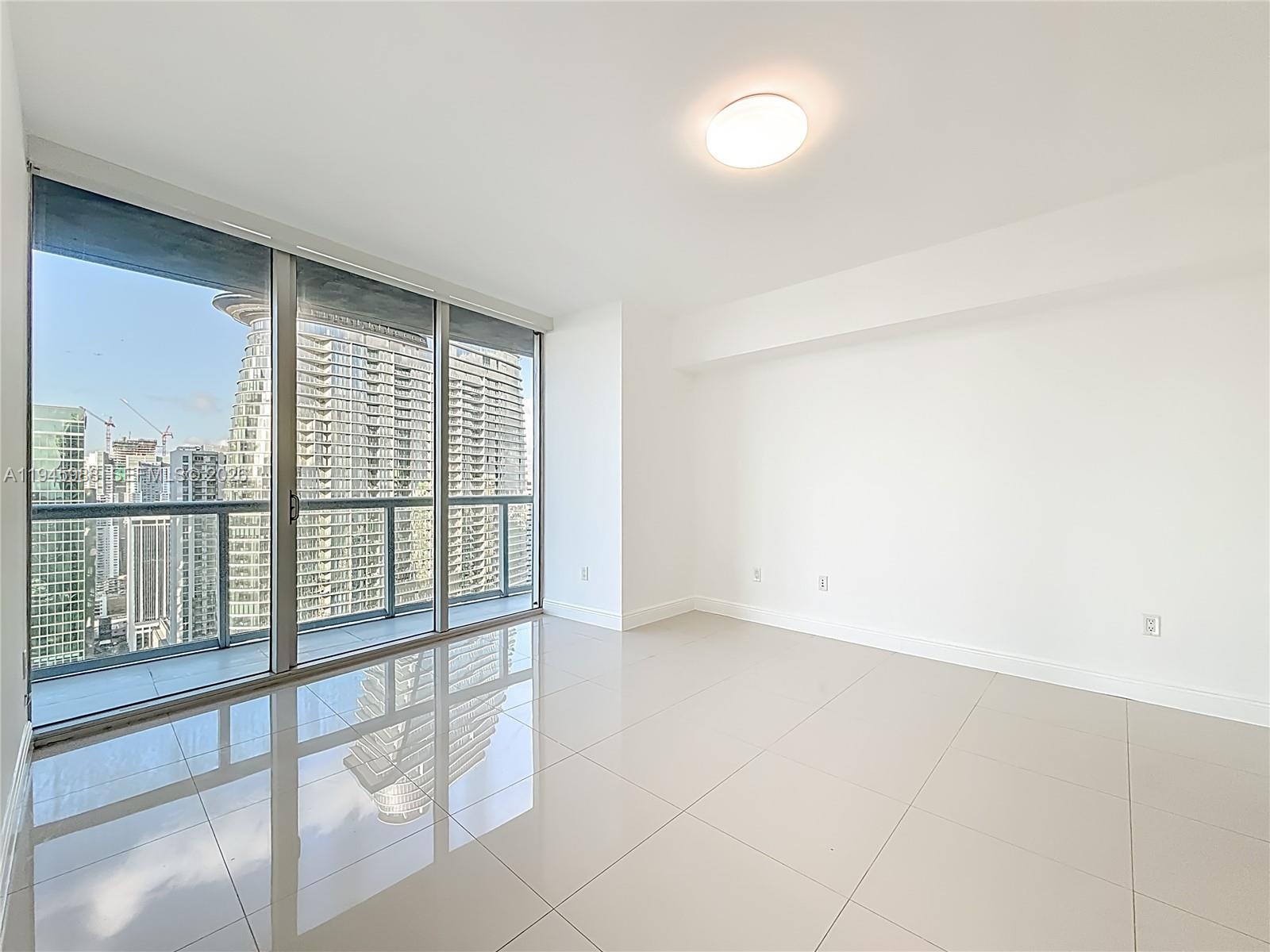 475 Brickell Ave #4215, Miami FL 33131