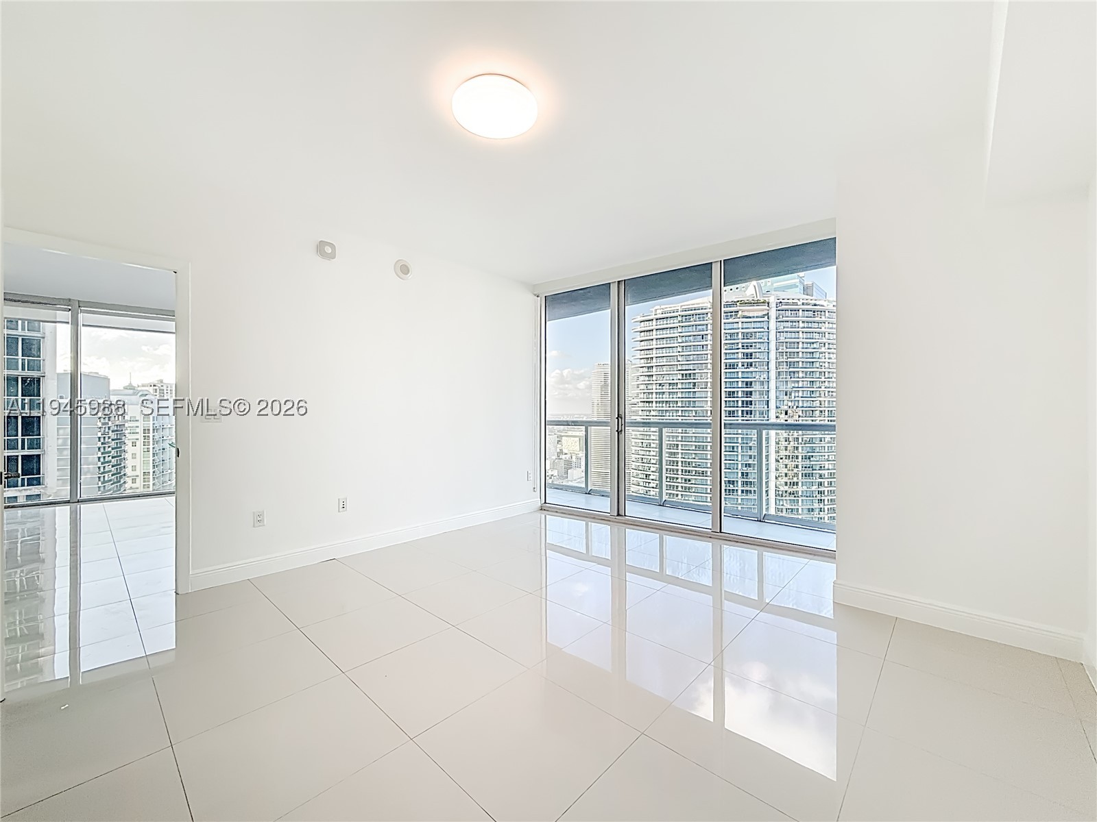 475 Brickell Ave #4215, Miami FL 33131