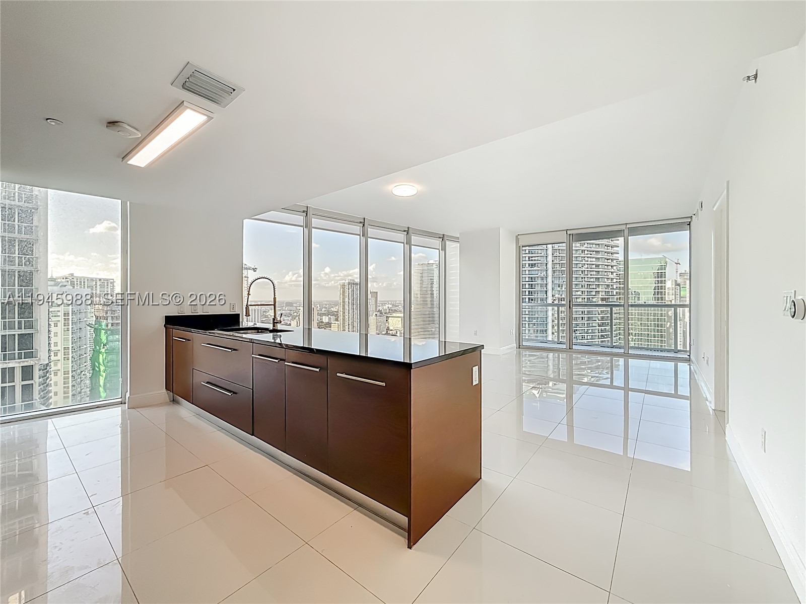 475 Brickell Ave #4215, Miami FL 33131