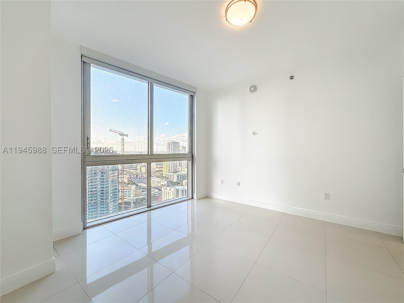 475 Brickell Ave #4215, Miami FL 33131
