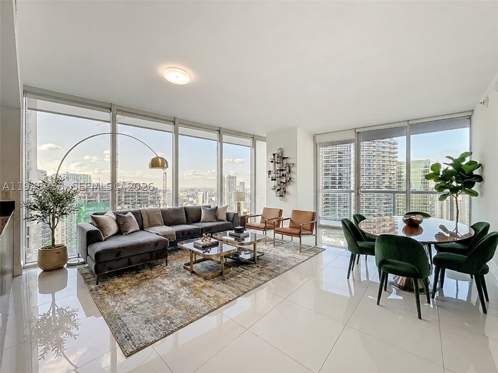 475 Brickell Ave #4215, Miami FL 33131
