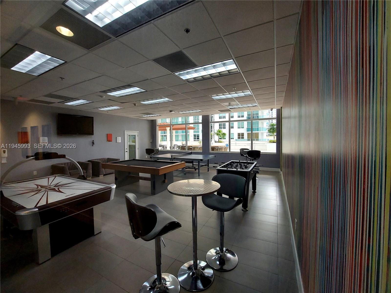 1200 Brickell Bay Dr #3708, Miami FL 33131