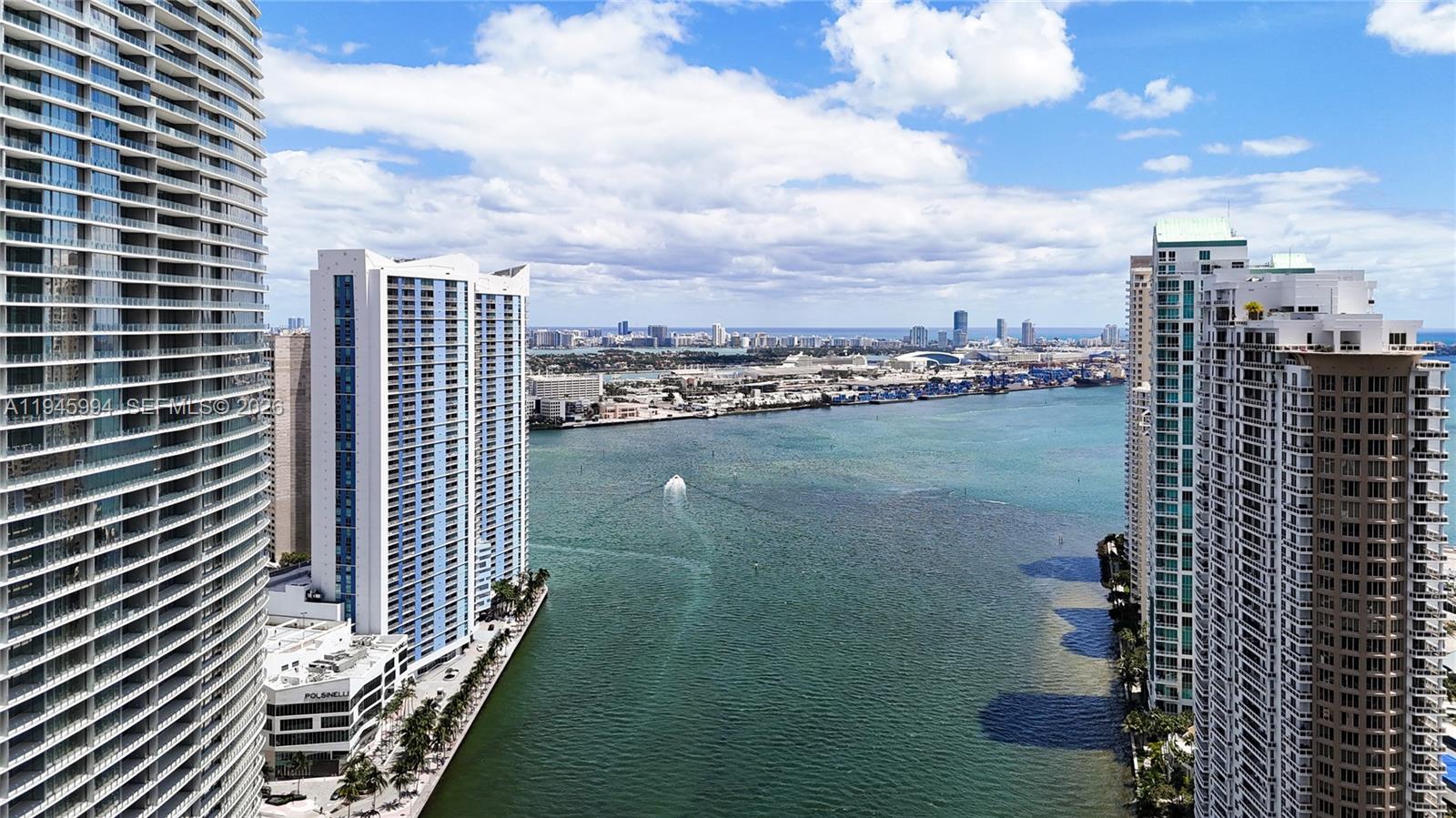 475 Brickell Ave #4415, Miami FL 33131