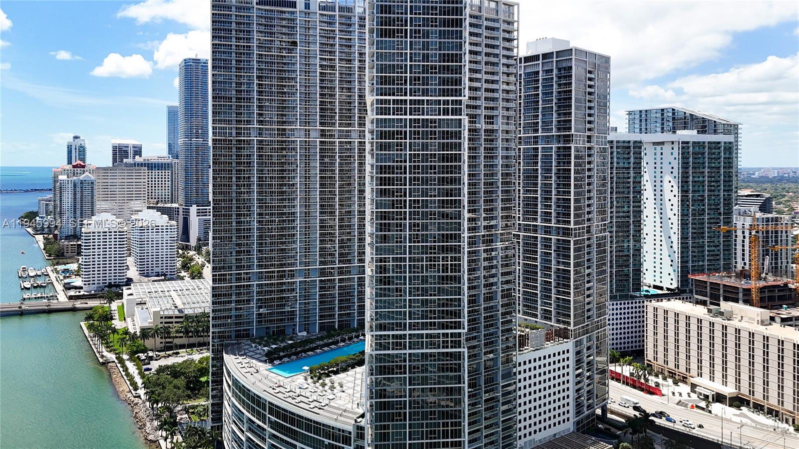 475 Brickell Ave #4415, Miami FL 33131