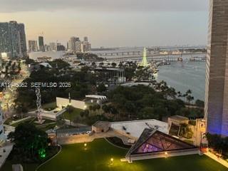 325 S Biscayne Blvd #2120, Miami FL 33131