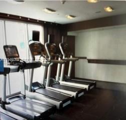 325 S Biscayne Blvd #2120, Miami FL 33131