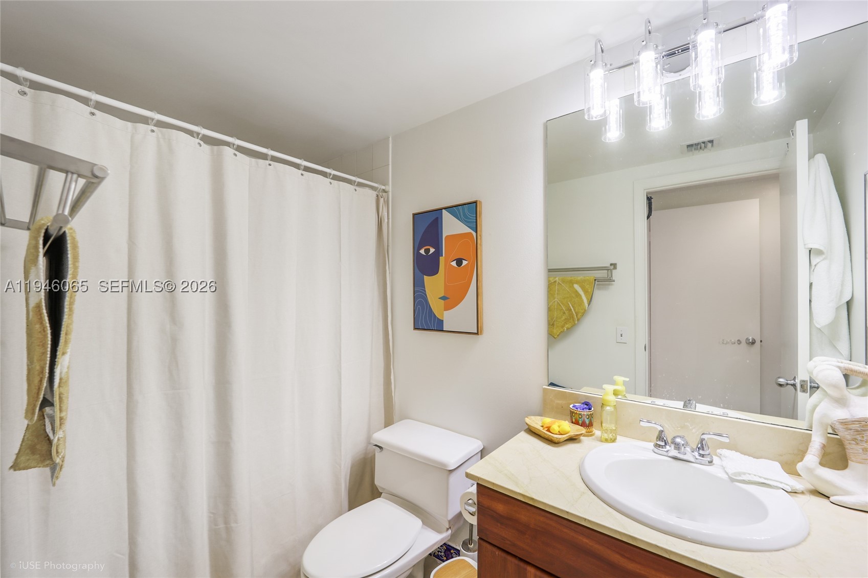 701 Brickell Key Blvd #404, Miami FL 33131