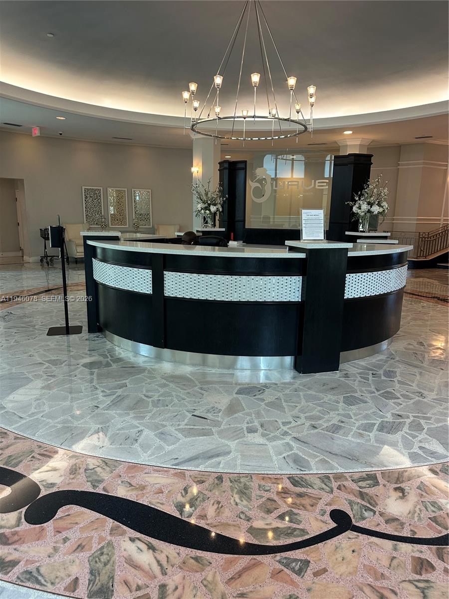 2501 S Ocean Dr #507, Hollywood FL 33019