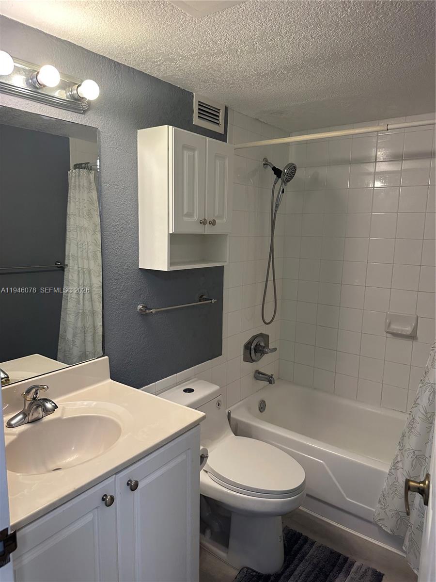 2501 S Ocean Dr #507, Hollywood FL 33019