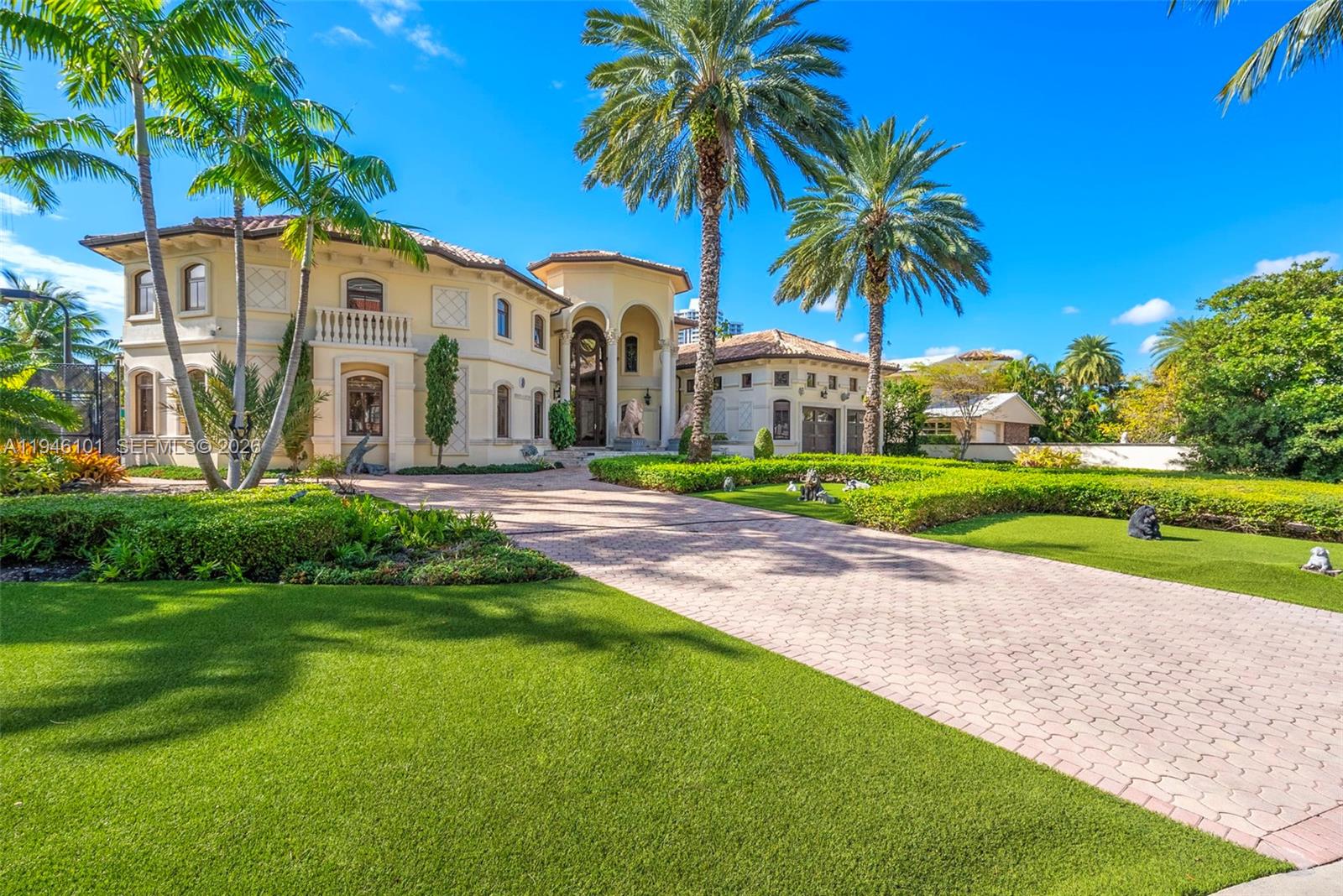 680 Golden Beach Dr, Golden Beach FL 33160