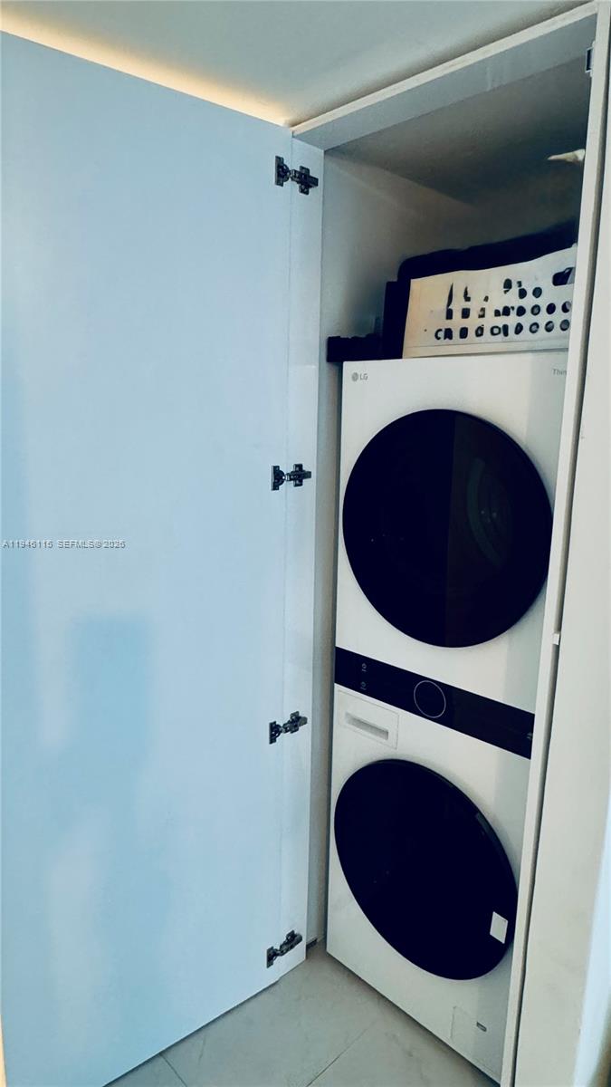 1200 West Ave #824, Miami Beach FL 33139