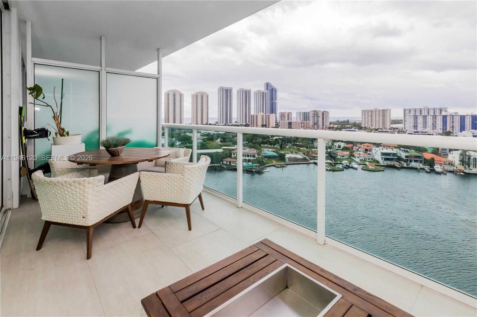 400 Sunny Isles Blvd #1504, Sunny Isles Beach FL 33160