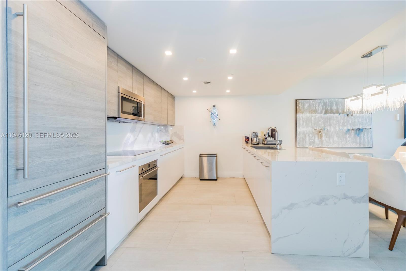 400 Sunny Isles Blvd #1504, Sunny Isles Beach FL 33160