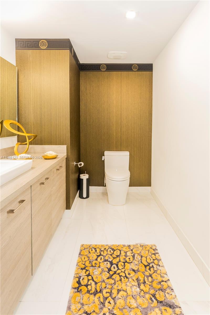 400 Sunny Isles Blvd #1504, Sunny Isles Beach FL 33160