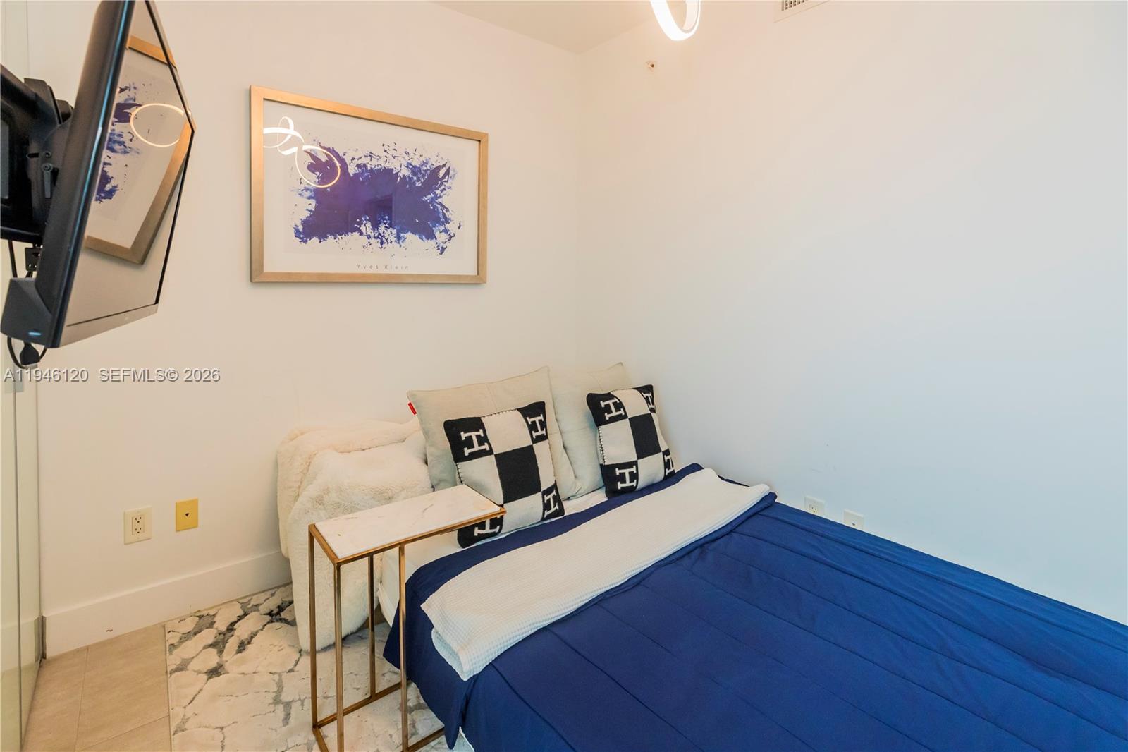 400 Sunny Isles Blvd #1504, Sunny Isles Beach FL 33160