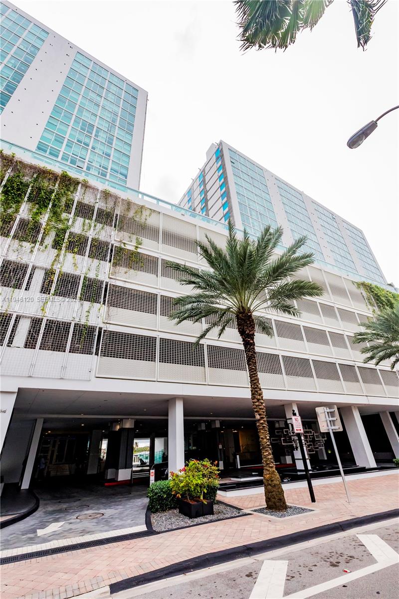 400 Sunny Isles Blvd #1504, Sunny Isles Beach FL 33160