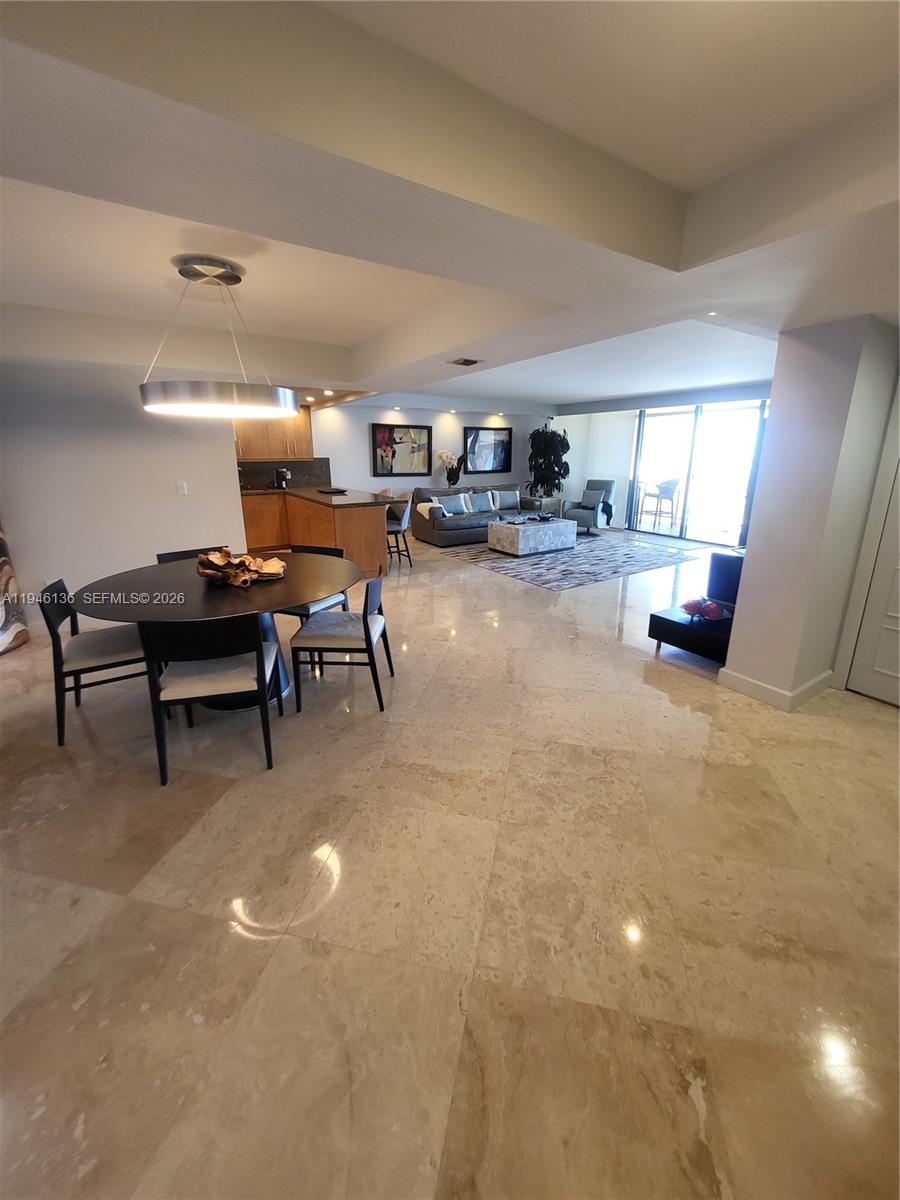 3 Grove Isle Dr #C1807, Miami FL 33133