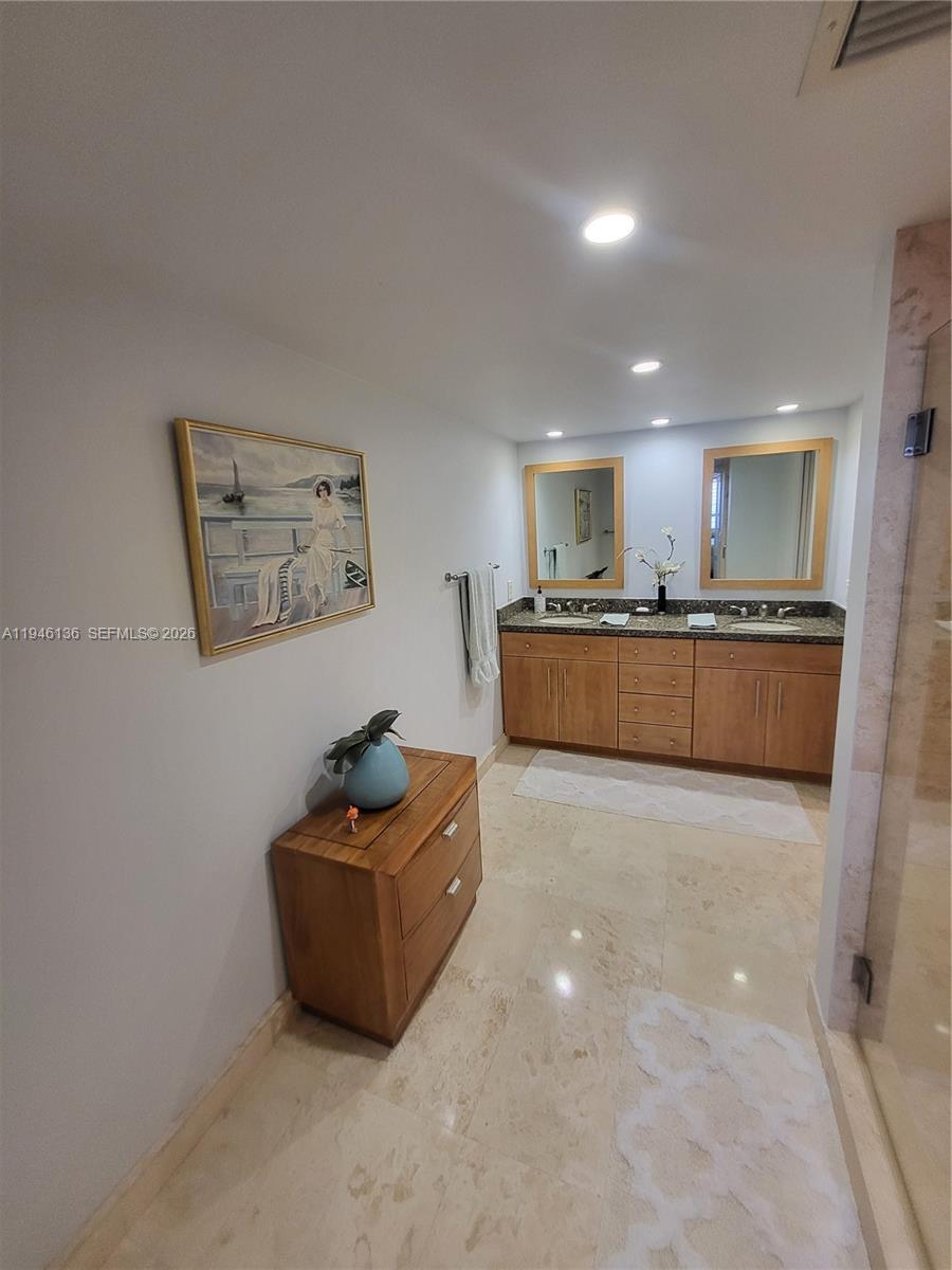 3 Grove Isle Dr #C1807, Miami FL 33133