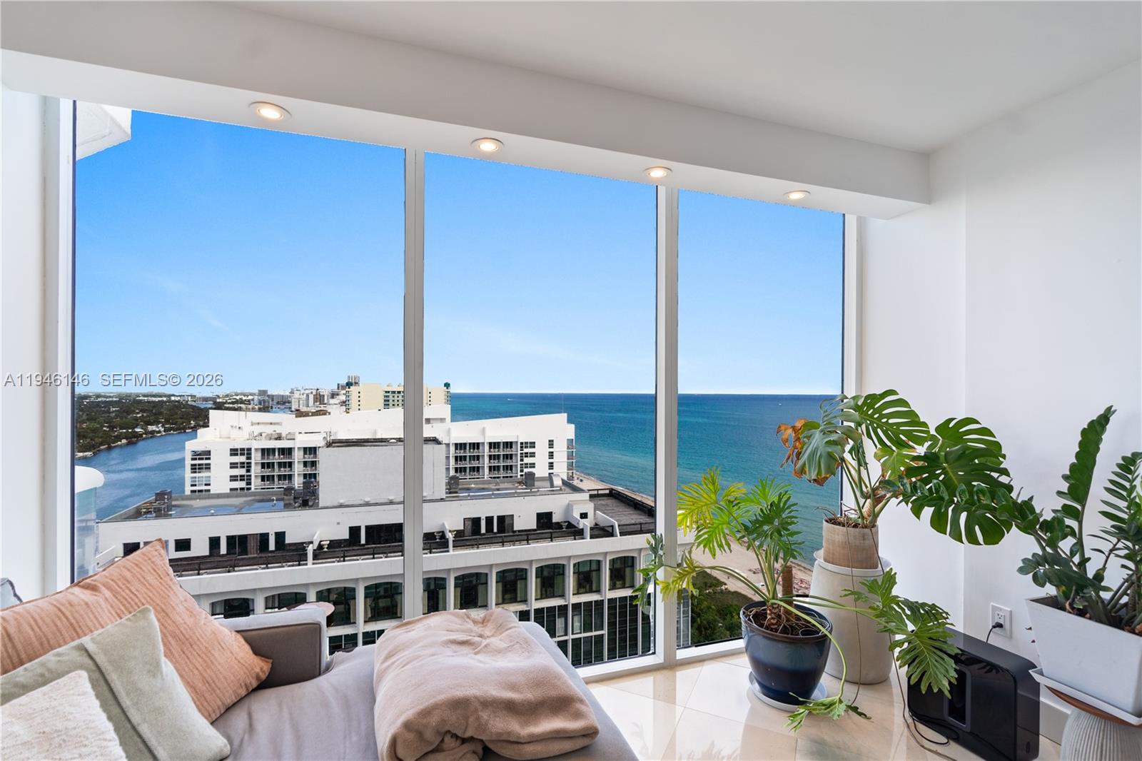 4779 Collins Ave #2607, Miami Beach FL 33140
