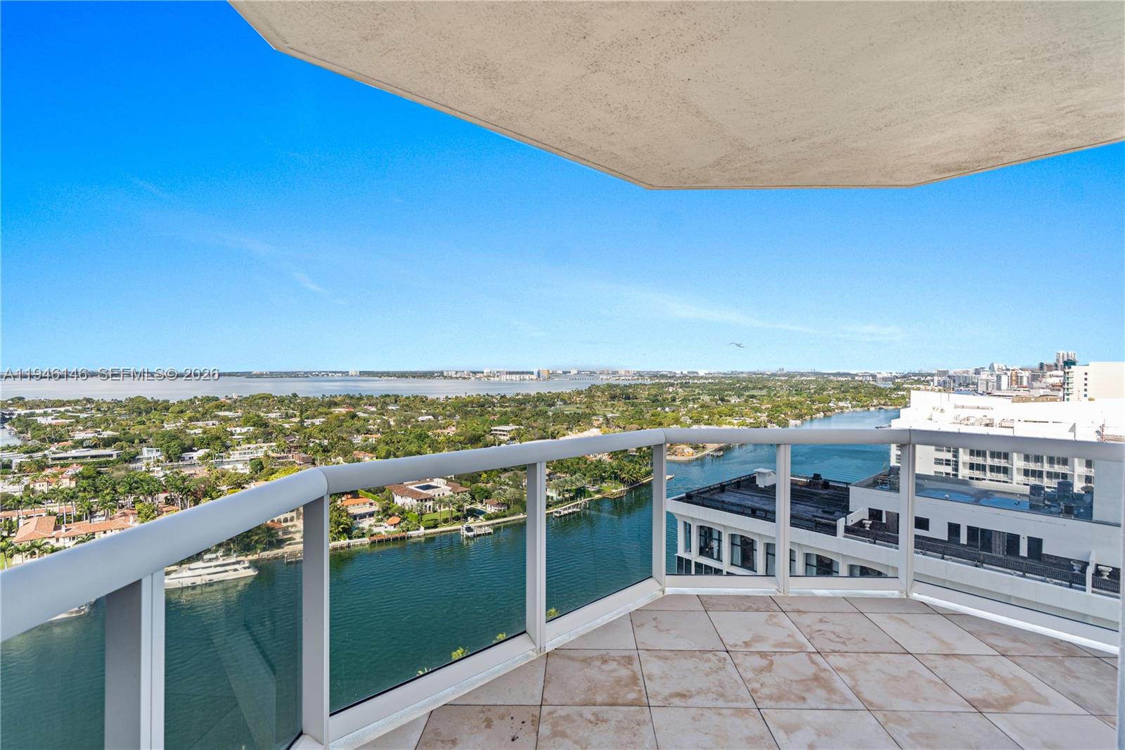 4779 Collins Ave #2607, Miami Beach FL 33140