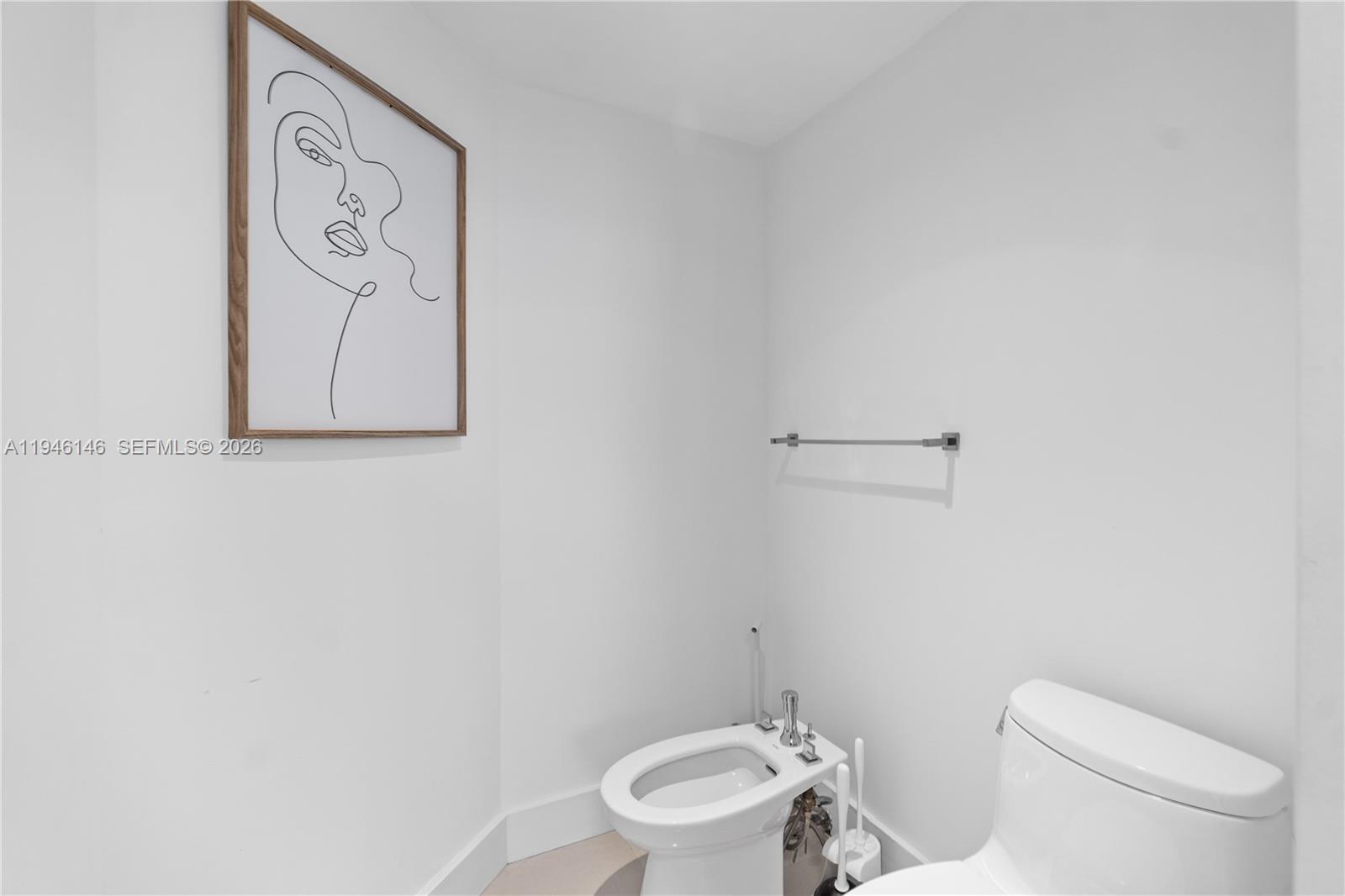 4779 Collins Ave #2607, Miami Beach FL 33140