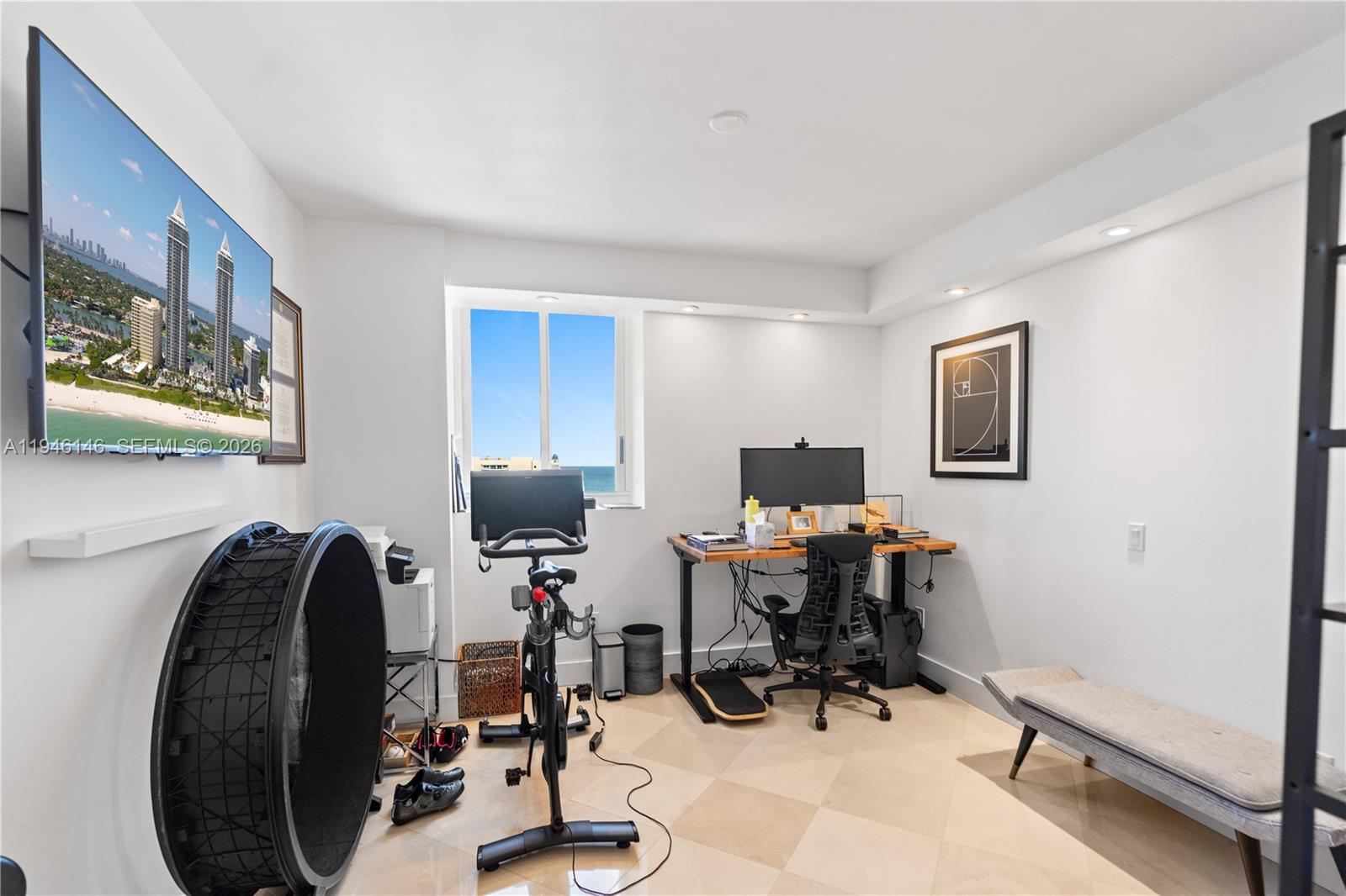4779 Collins Ave #2607, Miami Beach FL 33140