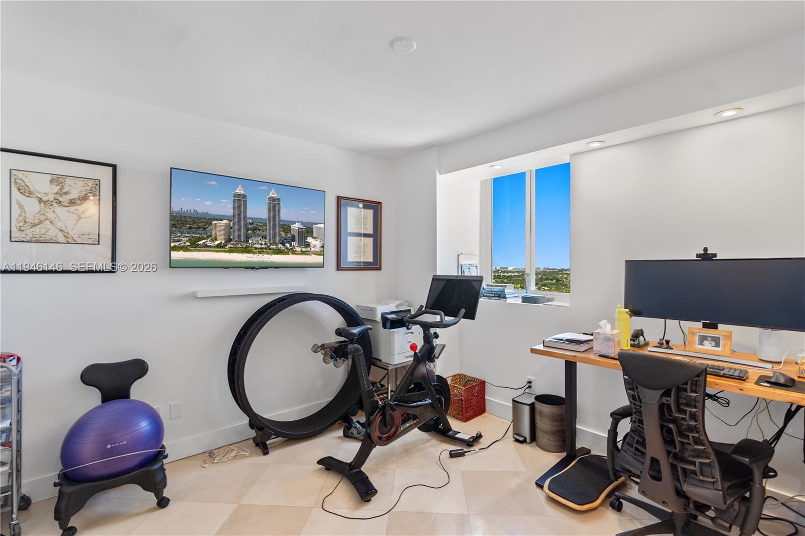 4779 Collins Ave #2607, Miami Beach FL 33140