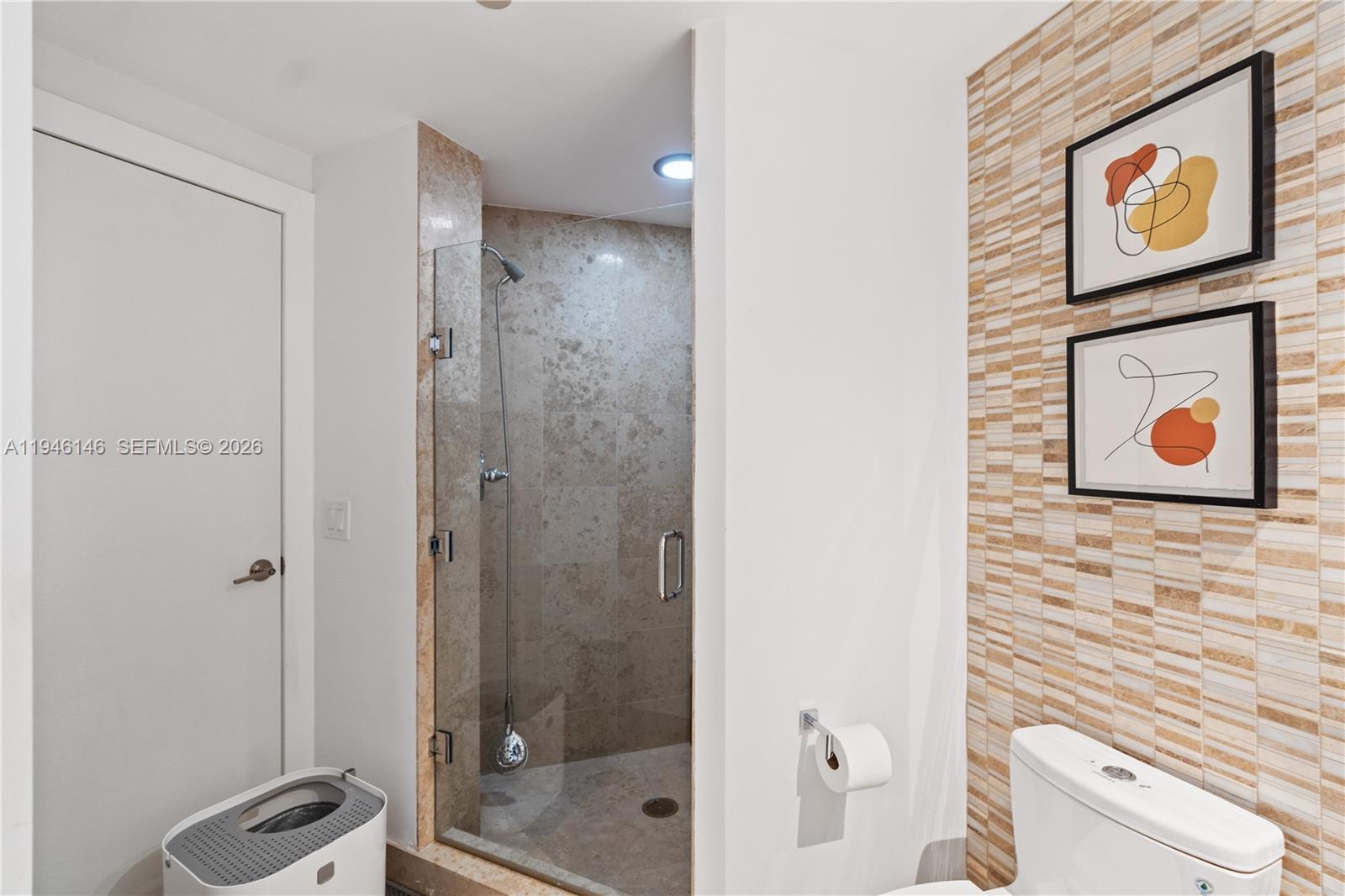 4779 Collins Ave #2607, Miami Beach FL 33140
