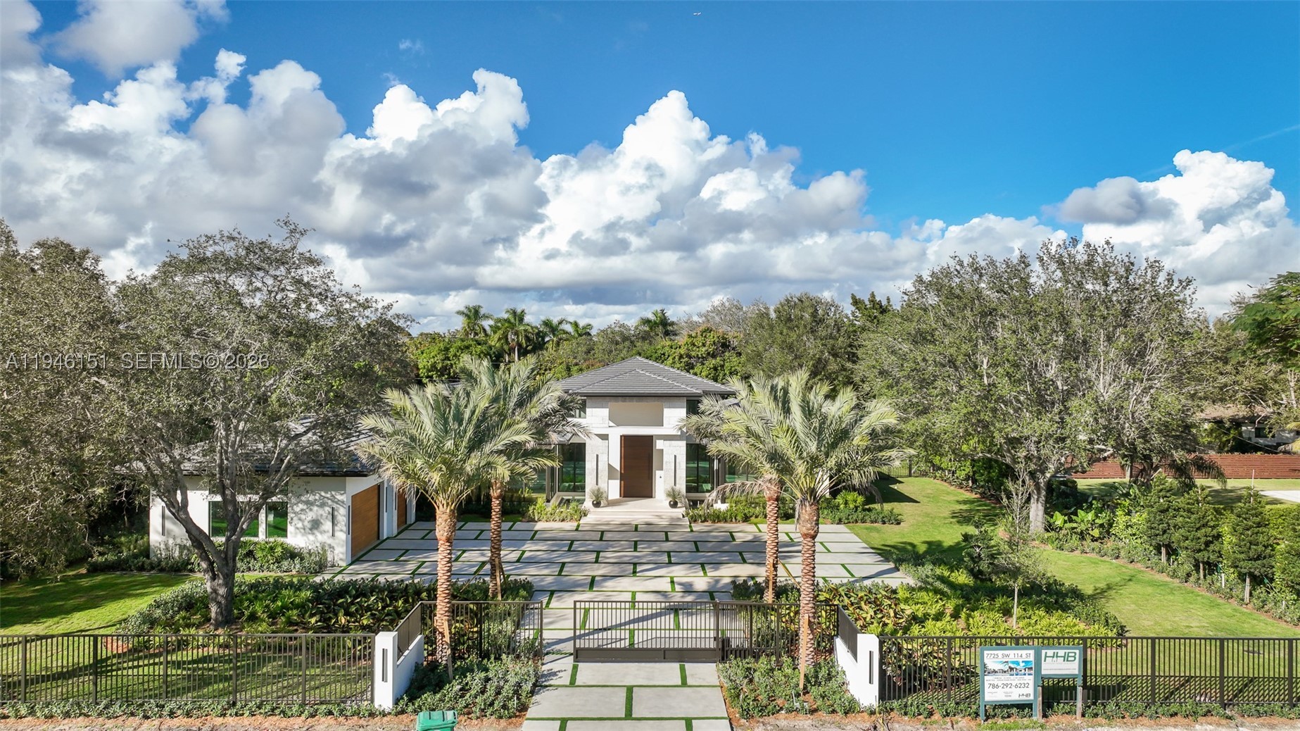 7725 SW 114th St, Pinecrest FL 33156