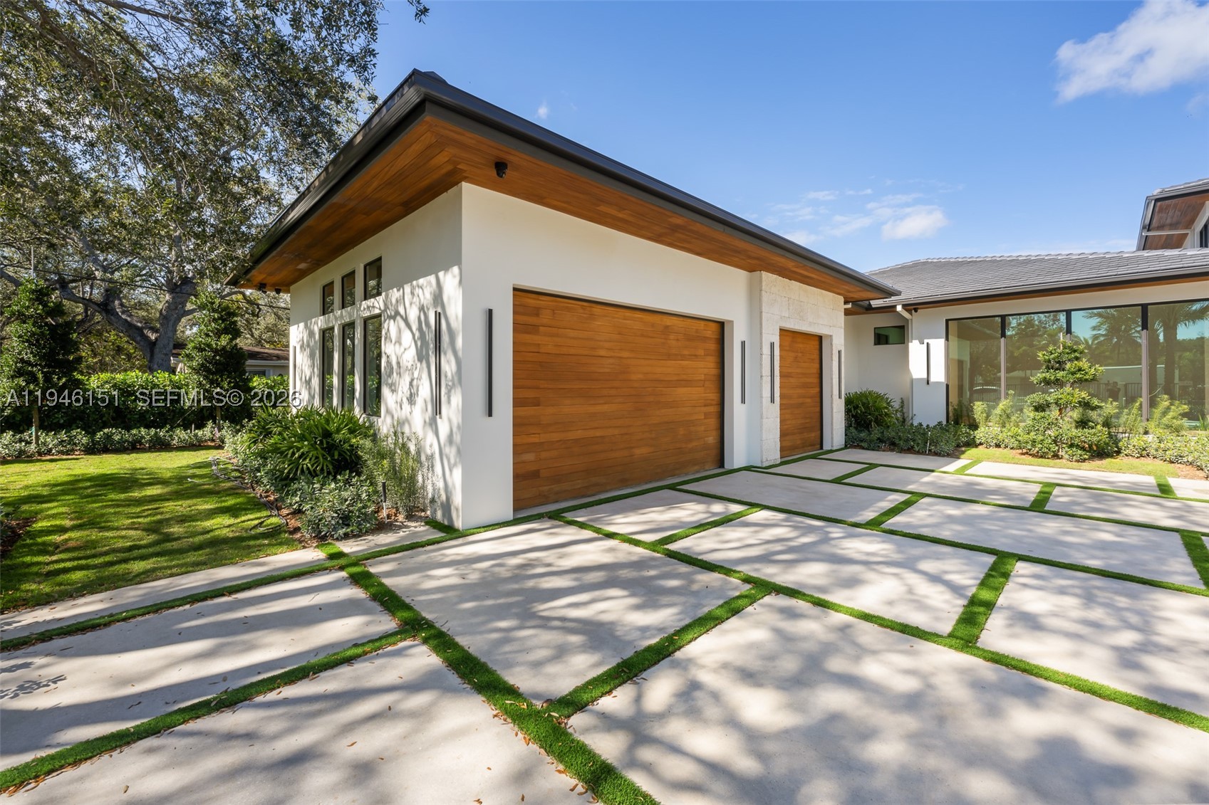 7725 SW 114th St, Pinecrest FL 33156
