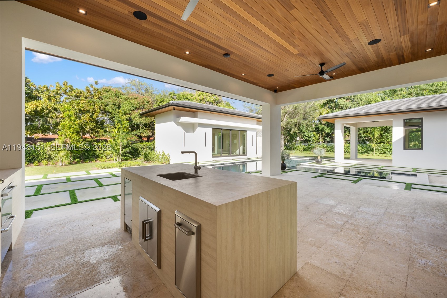 7725 SW 114th St, Pinecrest FL 33156