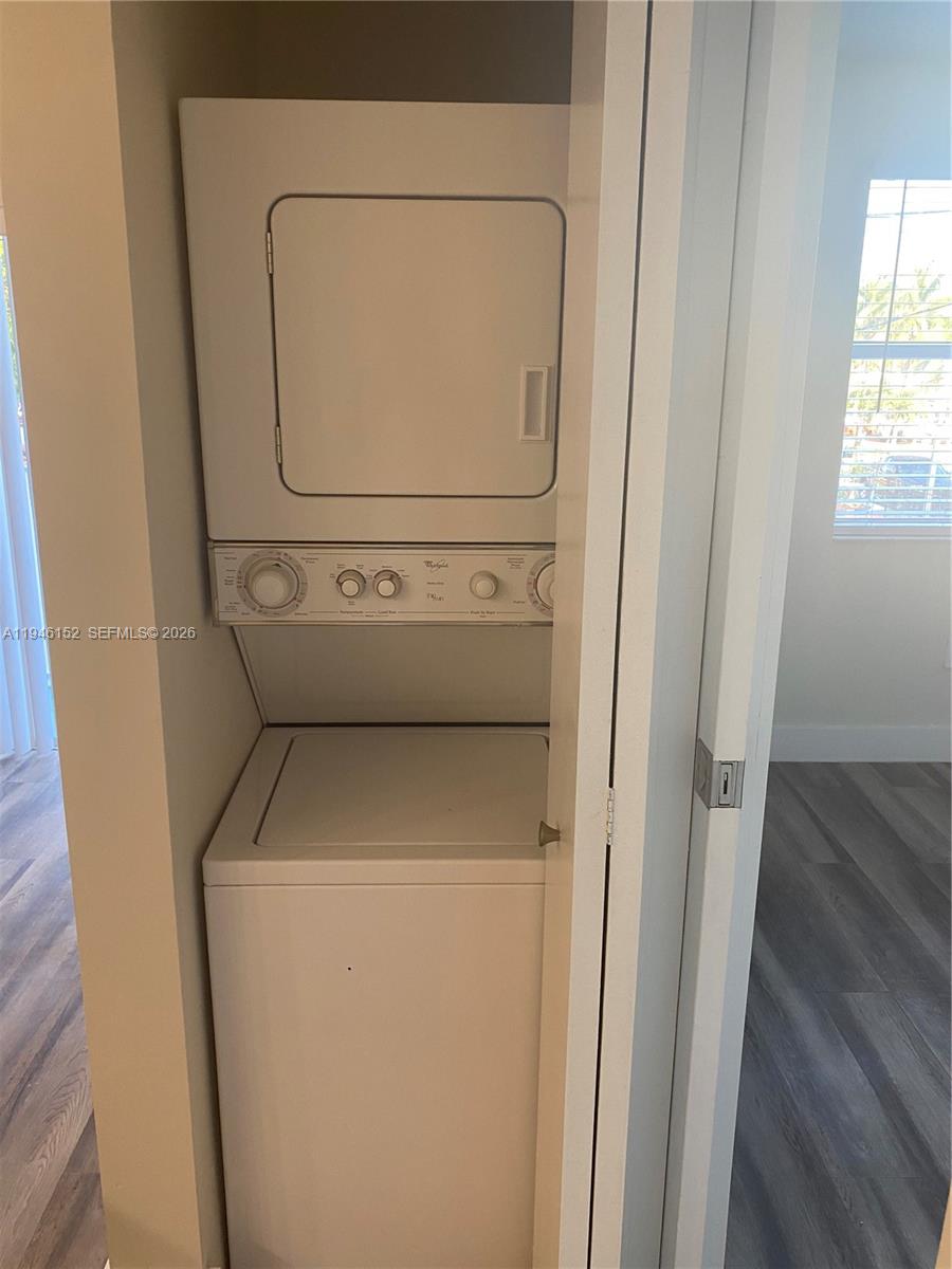 2575 SW 27th Ave #212, Coconut Grove FL 33133