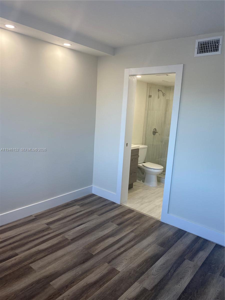 2575 SW 27th Ave #212, Coconut Grove FL 33133