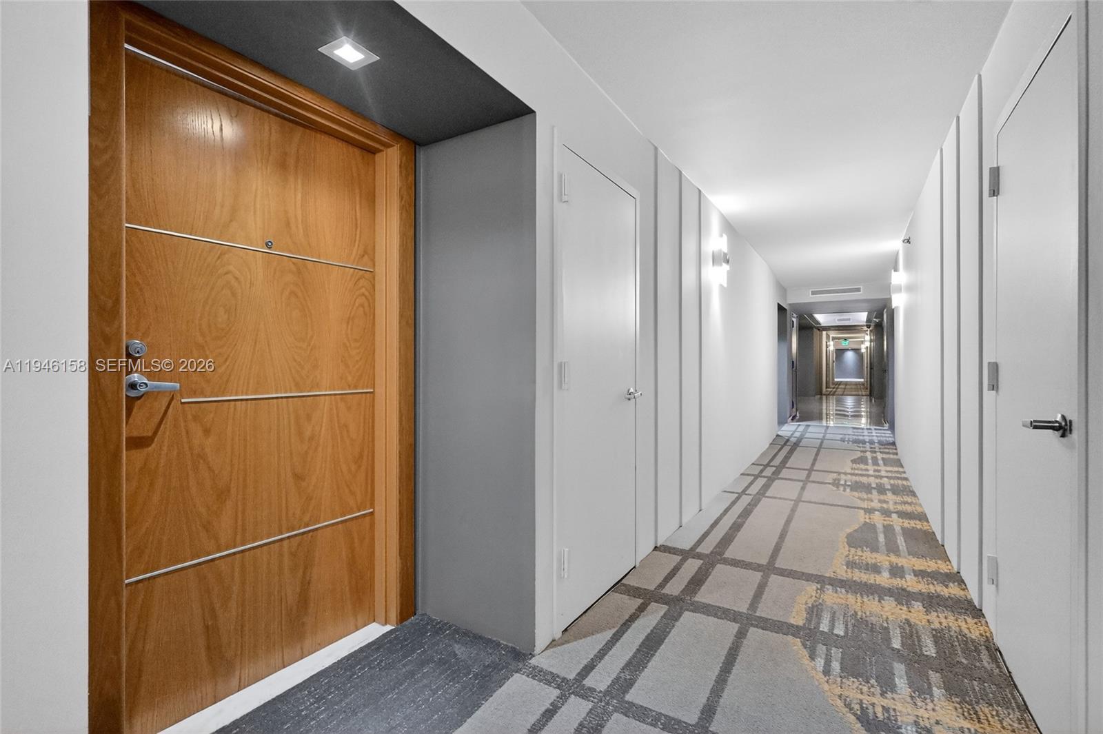 400 S Pointe Dr #1608, Miami Beach FL 33139