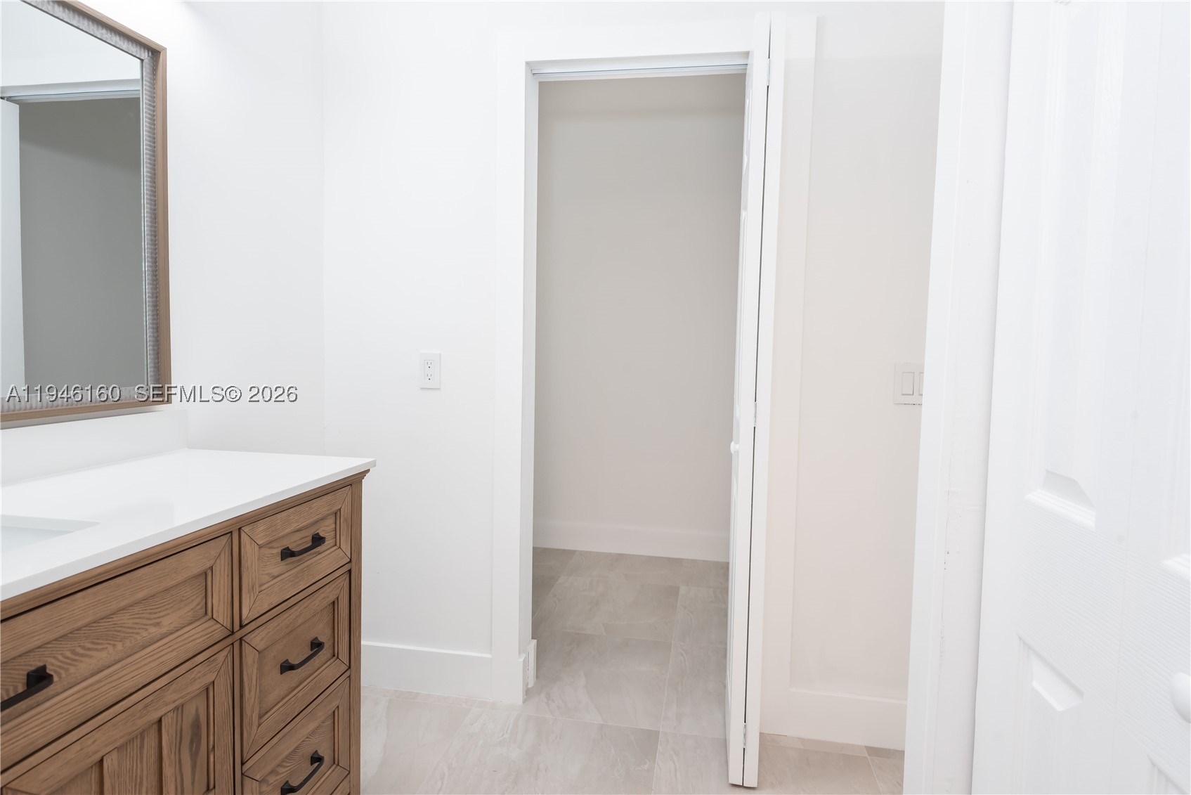 16461 Blatt Blvd #104, Weston FL 33326